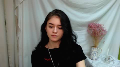 Snapshot of aprillswift_ chatting on 29, 12, 2024 Aprill online show from 29, 12, 2024