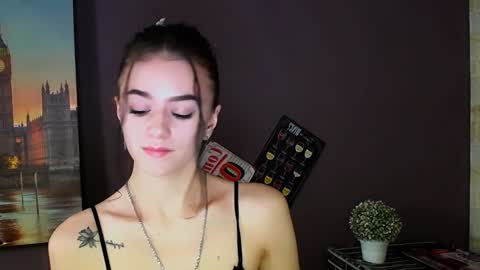 Snapshot of aprillswift_ chatting on 21, 1, 2025 Aprill online show from 21, 1, 2025