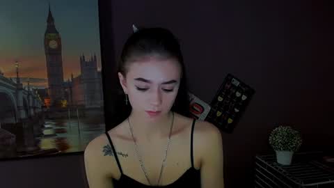 Snapshot of aprillswift_ chatting on 22, 1, 2025 Aprill online show from 22, 1, 2025