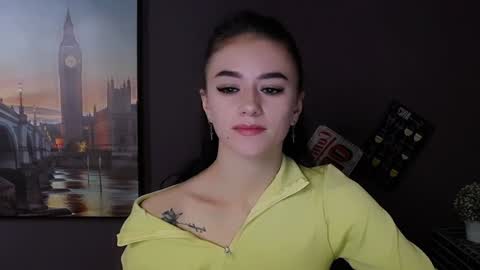 Snapshot of aprillswift_ chatting on 30, 1, 2025 Aprill online show from 30, 1, 2025