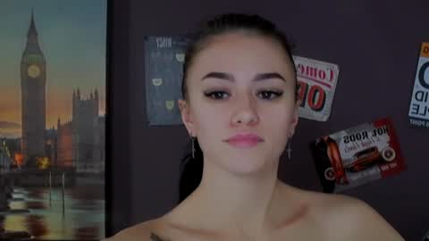 Snapshot of aprillswift_ chatting on 6, 2, 2025 Aprill online show from 6, 2, 2025