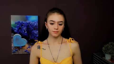 Snapshot of aprillswift_ chatting on 10, 3, 2025 Aprill online show from 10, 3, 2025