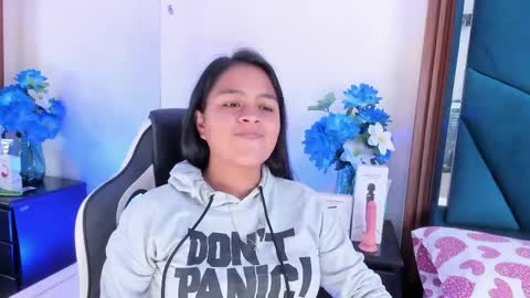aprilmiiller online show from 23, 5, 2026