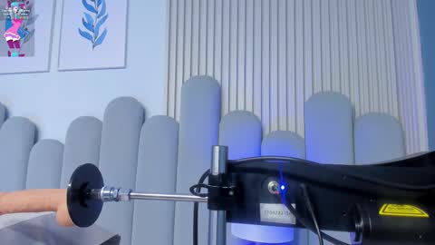 Snapshot of aqua_mara chatting on 5, 10, 2025 mara online show from 5, 10, 2025
