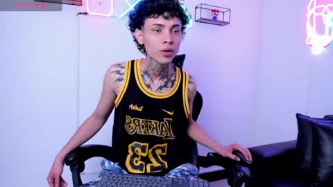 Snapshot of arceluuz chatting on 8, 2, 2025 Arceluz online show from 8, 2, 2025