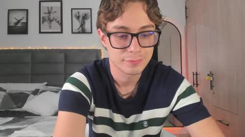 Snapshot of archiekingss chatting on 7, 5, 2026 Archie online show from 7, 5, 2026