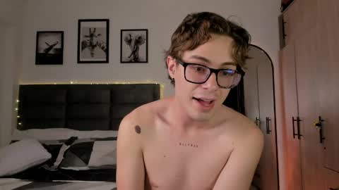 Snapshot of archiekingss chatting on 9, 5, 2026 Archie online show from 9, 5, 2026