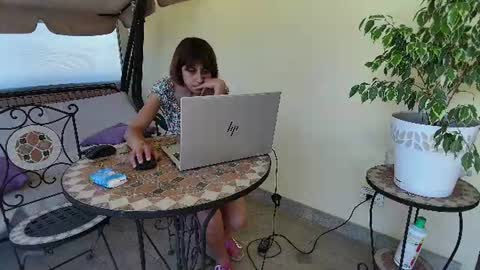 Snapshot of arcobalenorosa25 chatting on 2, 7, 2026 arcobalenorosa25 online show from 2, 7, 2026