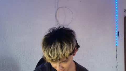 Snapshot of ares_boo chatting on 13, 2, 2025 ares online show from 13, 2, 2025