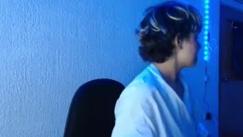 Snapshot of ares_boo chatting on 19, 2, 2025 ares online show from 19, 2, 2025