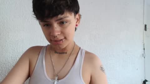 Snapshot of ares_boo chatting on 10, 3, 2025 ares online show from 10, 3, 2025