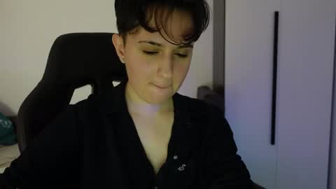 Snapshot of aresnoir chatting on 25, 4, 2026 AresNoir online show from 25, 4, 2026