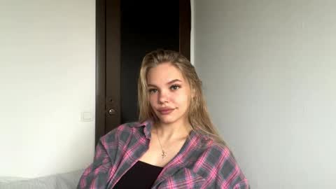 Amelia online show from 10, 11, 2025