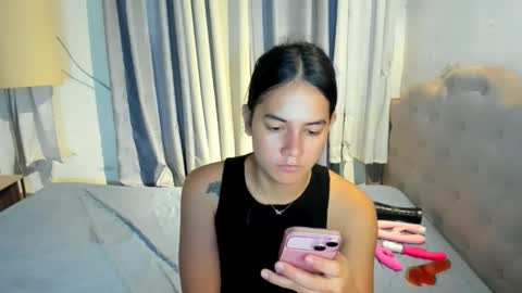 AriCandyAnna online show from 25, 2, 2026