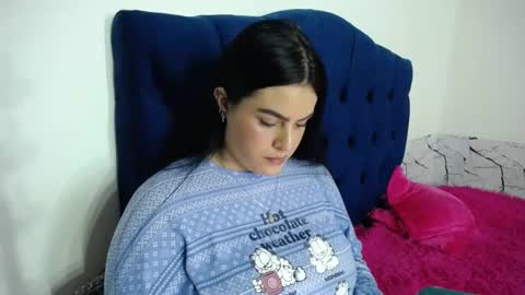 Snapshot of ari_coohachelaa chatting on 12, 10, 2025 ARIANNA online show from 12, 10, 2025