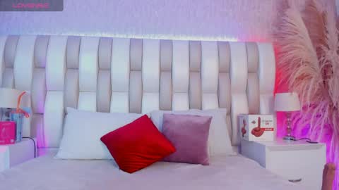 ari_lynn_ online show from 1, 4, 2026