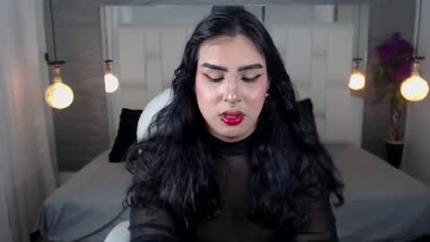 Ari  online show from 6, 3, 2025