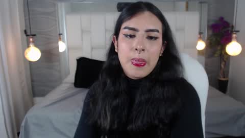 Ari  online show from 8, 3, 2025