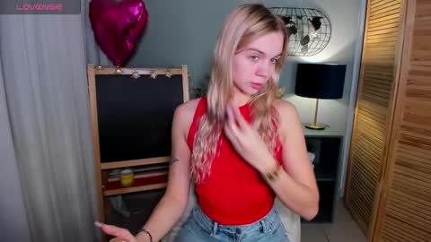 Snapshot of aria69stars chatting on 19, 10, 2025 aria69stars online show from 19, 10, 2025