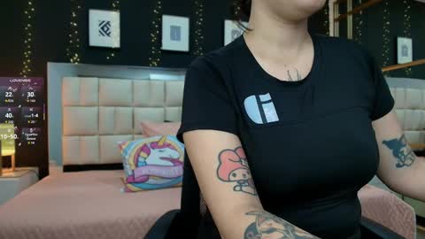 Ari  online show from 25, 5, 2026