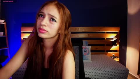 Snapshot of aria_copper chatting on 23, 12, 2024 Aria online show from 23, 12, 2024