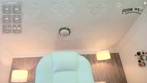 Snapshot of aria_li chatting on 27, 11, 2025 aria online show from 27, 11, 2025