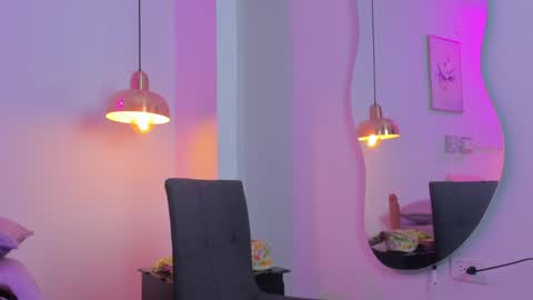 Snapshot of aria_millers1 chatting on 25, 4, 2026 aria_millers1 online show from 25, 4, 2026