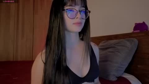Roxxy online show from 28, 6, 2026