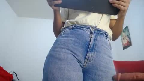 ariacoral online show from 9, 9, 2025