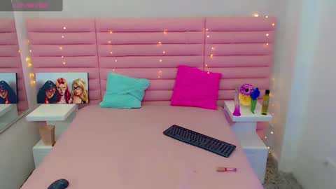 Snapshot of ariadna_princes chatting on 15, 2, 2025 ARIADNA online show from 15, 2, 2025