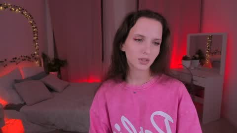 Snapshot of ariadna_s chatting on 12, 1, 2025 Ariadna online show from 12, 1, 2025