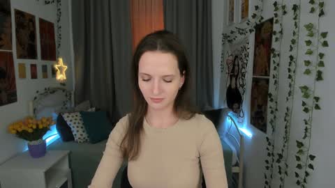 Snapshot of ariadna_s chatting on 1, 2, 2025 Ariadna online show from 1, 2, 2025