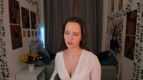 Snapshot of ariadna_s chatting on 29, 11, 2025 Ariadna online show from 29, 11, 2025