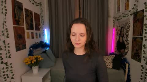 Snapshot of ariadna_s chatting on 21, 12, 2025 Ariadna online show from 21, 12, 2025