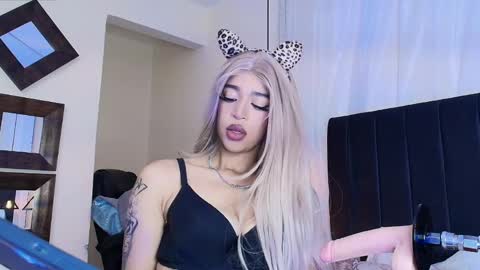 Snapshot of ariadnaaa_ chatting on 9, 5, 2026 Ariadna online show from 9, 5, 2026