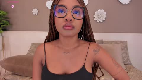 Aria Foster online show from 4, 12, 2025