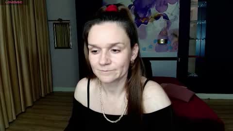 AriaGray online show from 5, 2, 2026