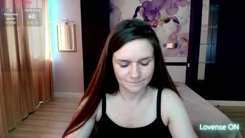 Snapshot of ariagrays chatting on 1, 6, 2026 AriaGray online show from 1, 6, 2026