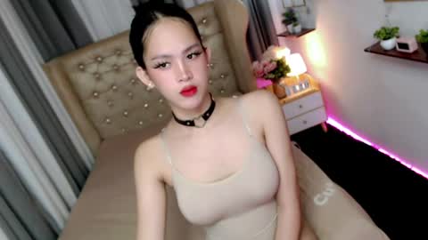 Snapshot of ariahooper chatting on 15, 7, 2026 Christine JorgensenChristmas wish breasts implants online show from 15, 7, 2026