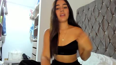 Snapshot of ariamontgomeryyy chatting on 21, 12, 2024 Aria Montgomery online show from 21, 12, 2024