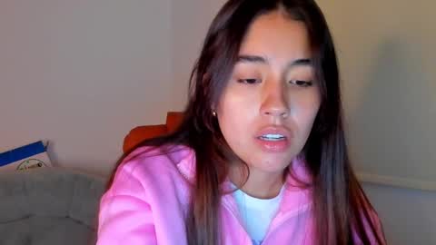 Snapshot of ariamontgomeryyy chatting on 4, 2, 2025 Aria Montgomery online show from 4, 2, 2025