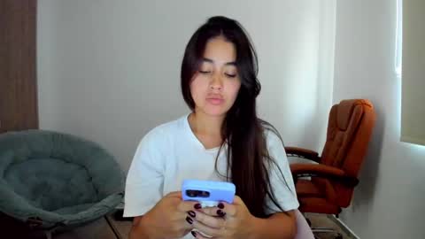 Snapshot of ariamontgomeryyy chatting on 17, 2, 2025 Aria Montgomery online show from 17, 2, 2025