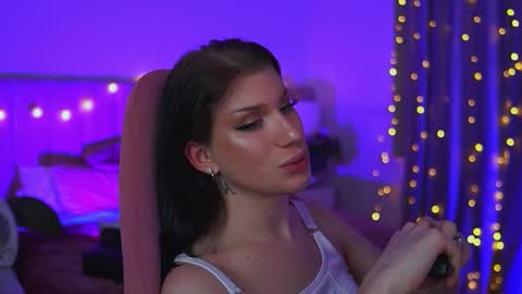 Snapshot of ariana_asti chatting on 27, 2, 2025 ARIANA ASTI online show from 27, 2, 2025