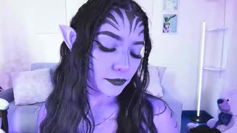 Snapshot of ariana_bae_ chatting on 31, 10, 2025 online show from 31, 10, 2025