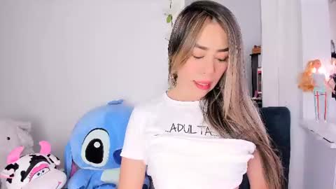Snapshot of ariana_belucci chatting on 15, 7, 2026 Ariana online show from 15, 7, 2026