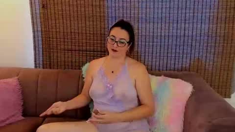 Snapshot of ariana_cross_ chatting on 11, 5, 2026 Ariana Cruz online show from 11, 5, 2026