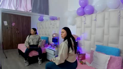  ariana  online show from 7, 11, 2025