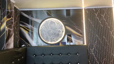 ariana_toro online show from 9, 4, 2026