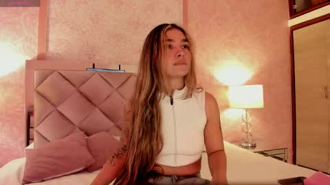 Ari online show from 22, 9, 2025