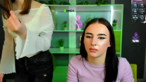 arianaa_cat online show from 10, 4, 2026